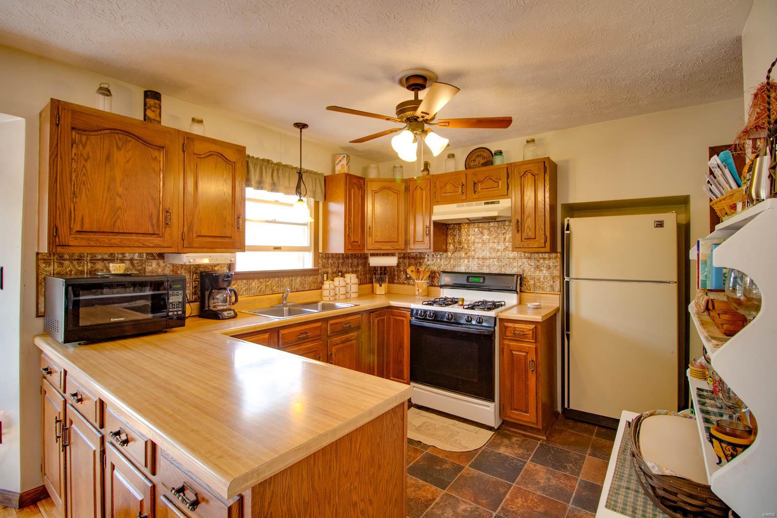 1367 Blue Ridge Road Hardin, IL 62047 - Photo 30 of 55 Gallery Image 30