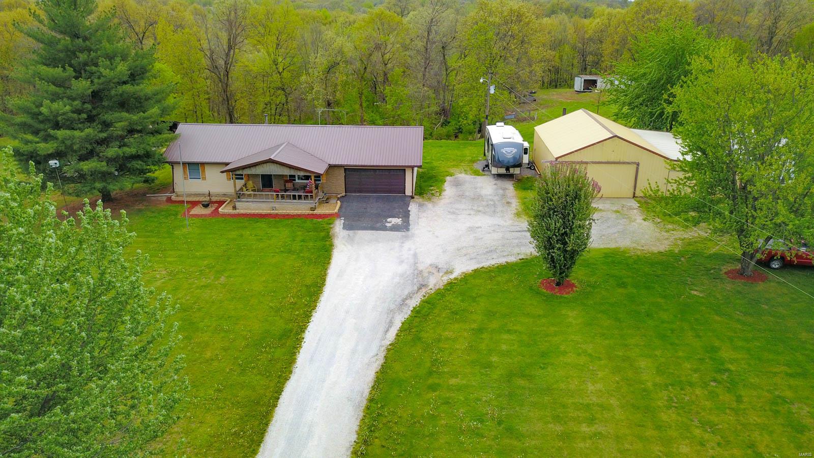 1367 Blue Ridge Road Hardin, IL 62047 - Photo 4 of 55 Gallery Image 4
