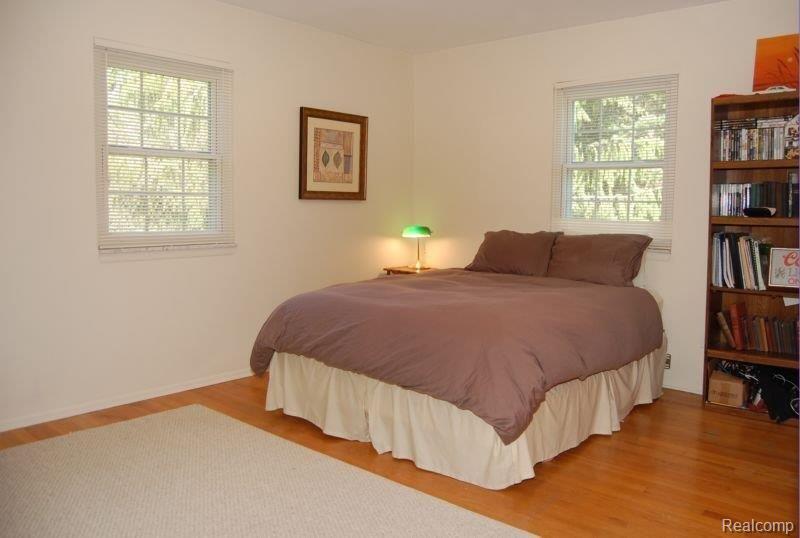48251 Gyde Road Canton, MI 48187 - Photo 10 of 25 Bedroom 3