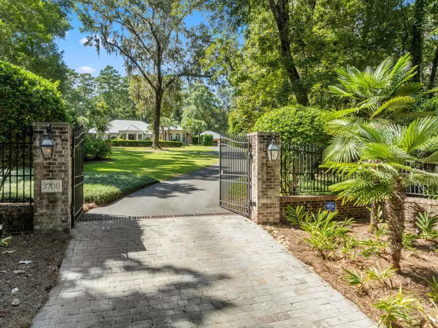 $1,900,000 | 3700 Bobbin Brook Way, Tallahassee, FL 32312