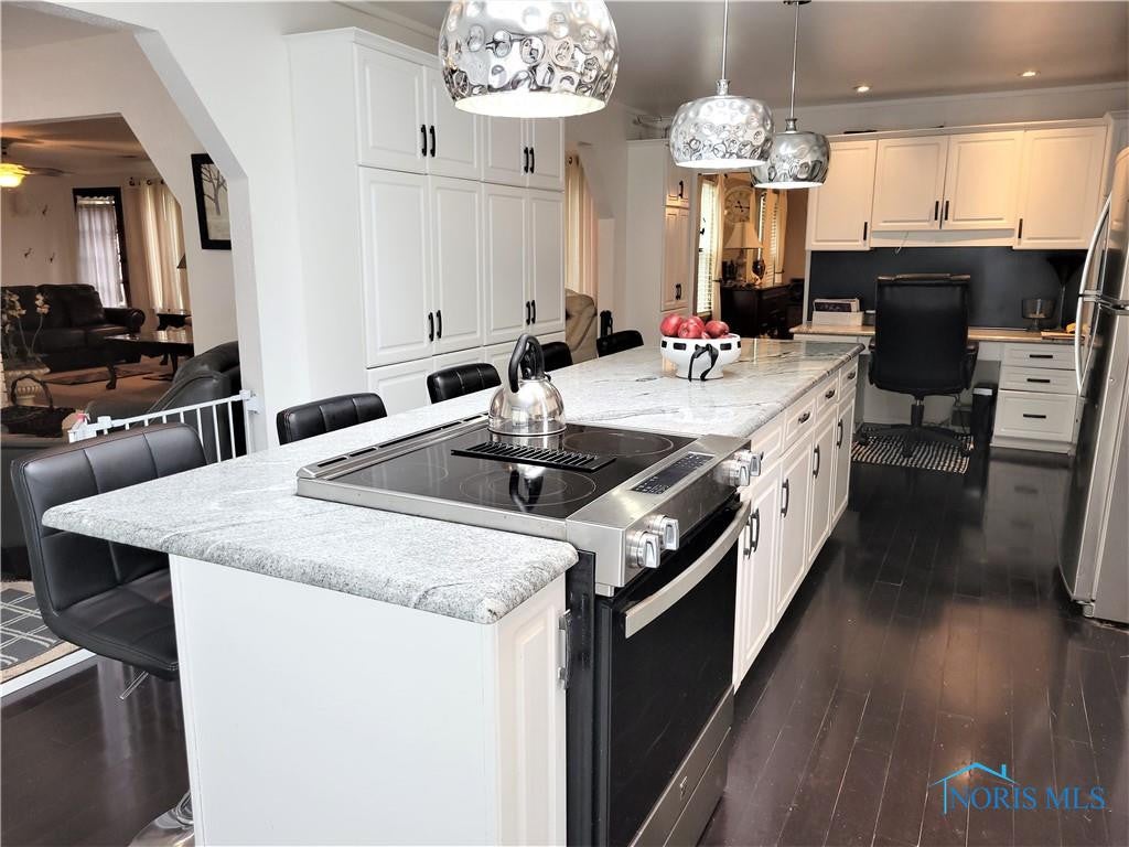 1051 Kinder Road Toledo, OH 43615 - Photo 11 of 26 Gallery Image 11