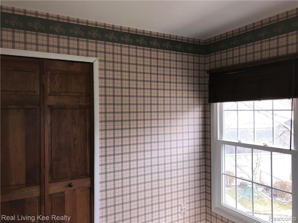 1406 Crescent Lane, Unit 343 Rochester Hills, MI 48306 - Photo 13 of 15