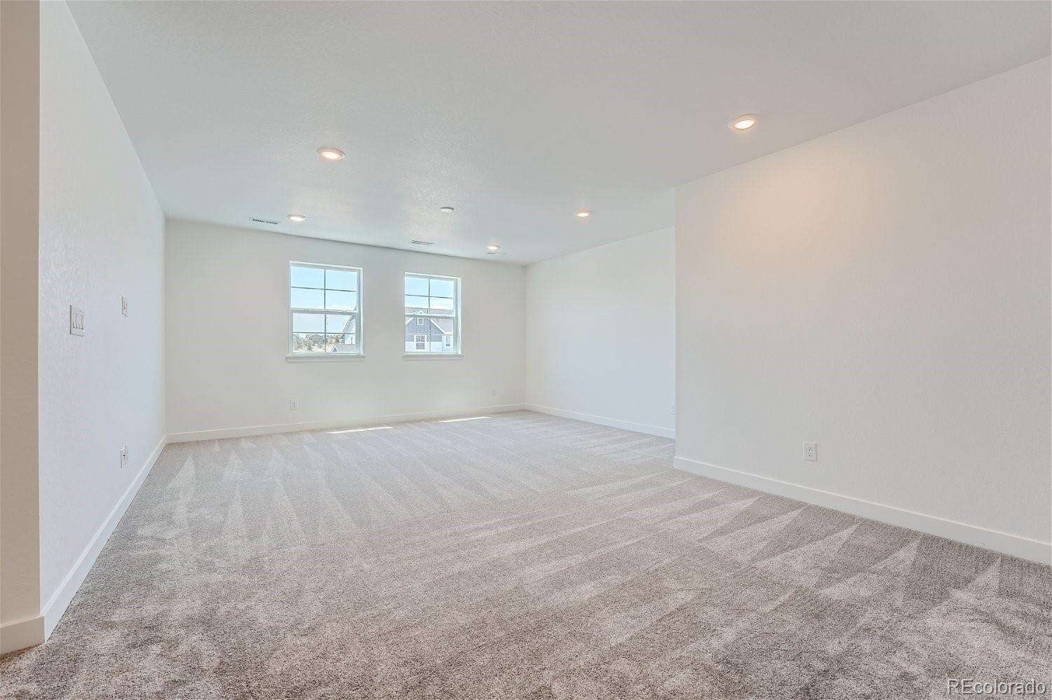 514 Penn Road Elizabeth, CO 80107 - Photo 9 of 19 Gallery Image 9