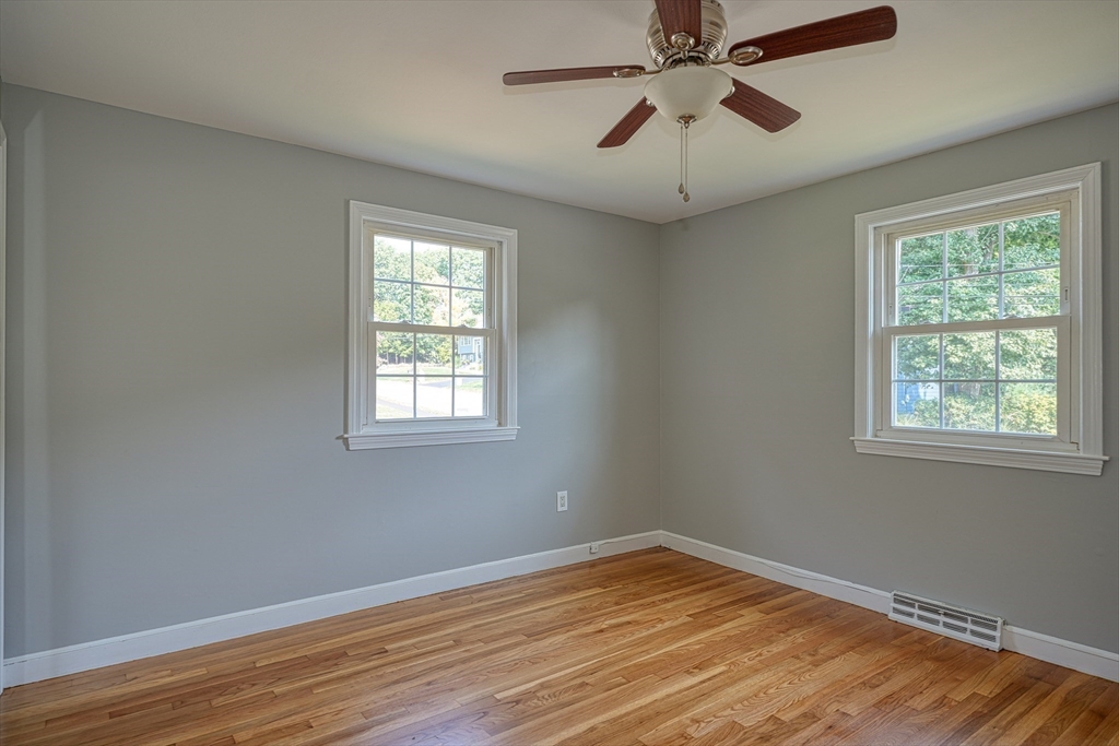 10 Town Line Road Burlington, MA 01803 - Photo 16 of 33 Gallery Image 16