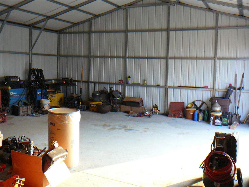 37 Camelia Circle Williamston, SC 29697 - Photo 24 of 25 This spacious utility room features robust construction, ideal for various uses.