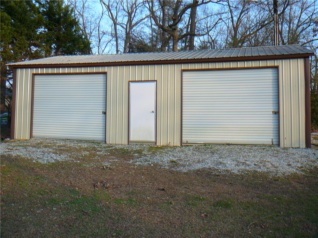 37 Camelia Circle Williamston, SC 29697 - Photo 25 of 25 This versatile structure offers ample garage and storage space for various needs.