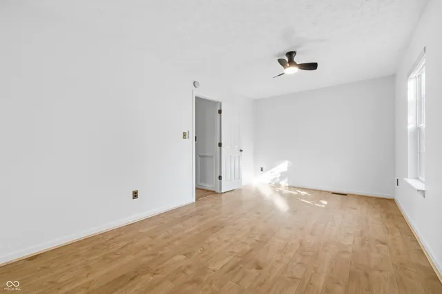 $428,900 | 11558 Perkins Street, Carmel, IN 46032