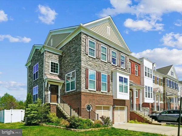 $849,900 | 43542 White Cap Terrace, Chantilly, VA 20152