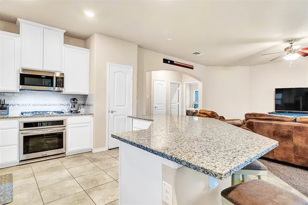 $2,600 | 10100 Levelland Place, McKinney, TX 75071