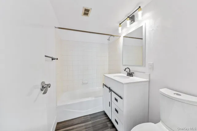 $2,500 | 23 Water Grant Street, Unit 4J, Yonkers, NY 10701