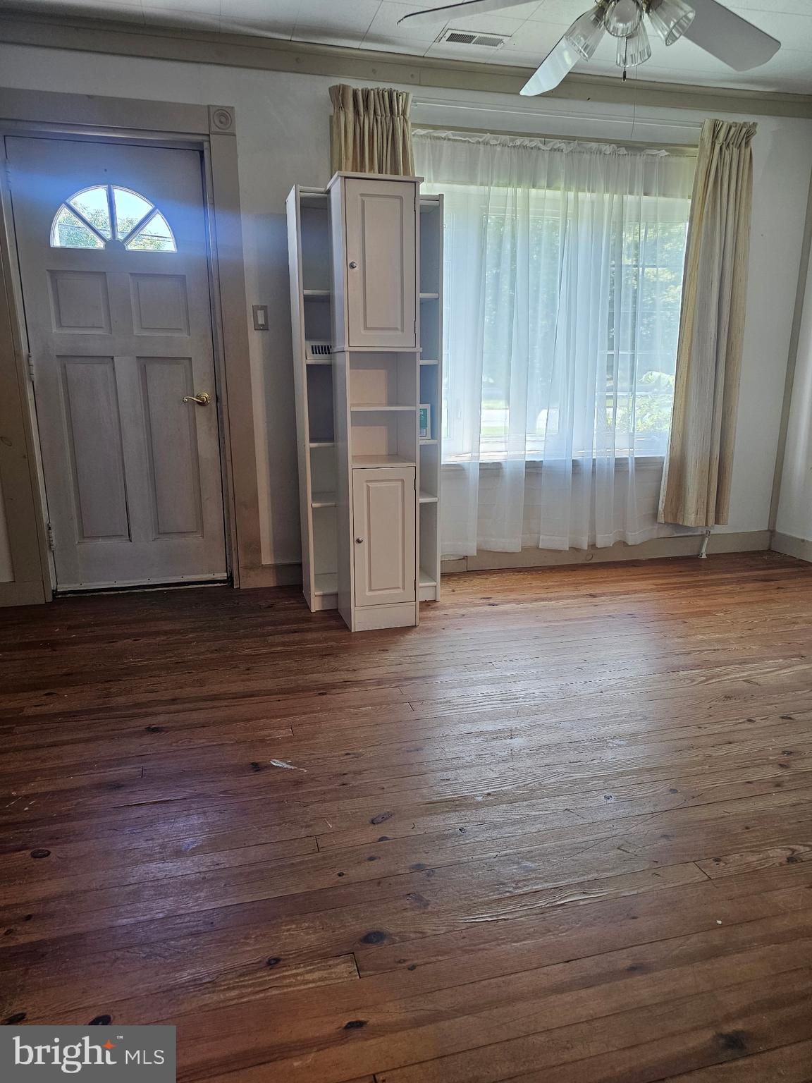 1261 North Tuckahoe Road Williamstown, NJ 08094 - Photo 5 of 16