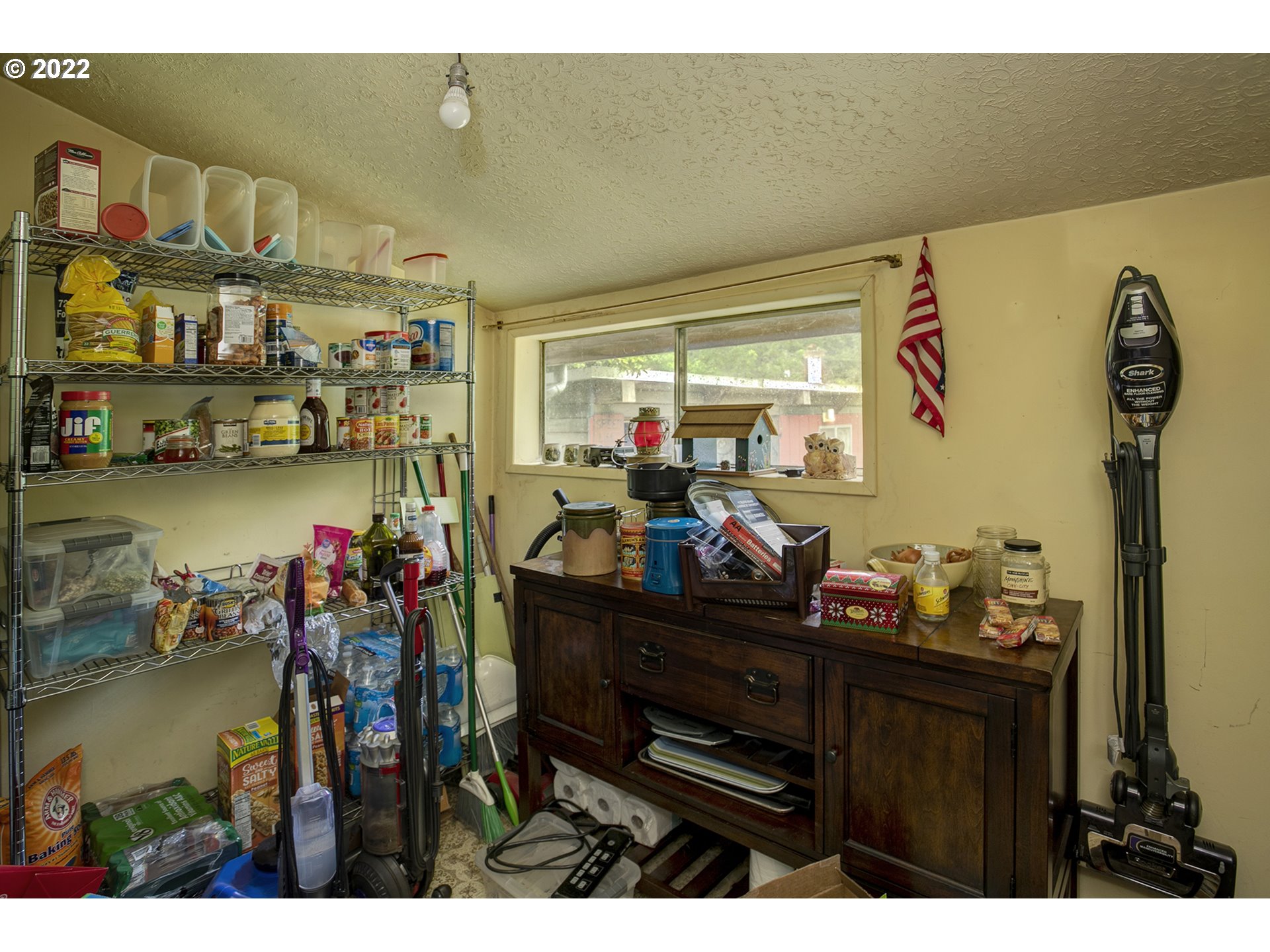 80369 Sha-NE-Mah Road Seaside, OR 97138 - Photo 11 of 32 Pantry