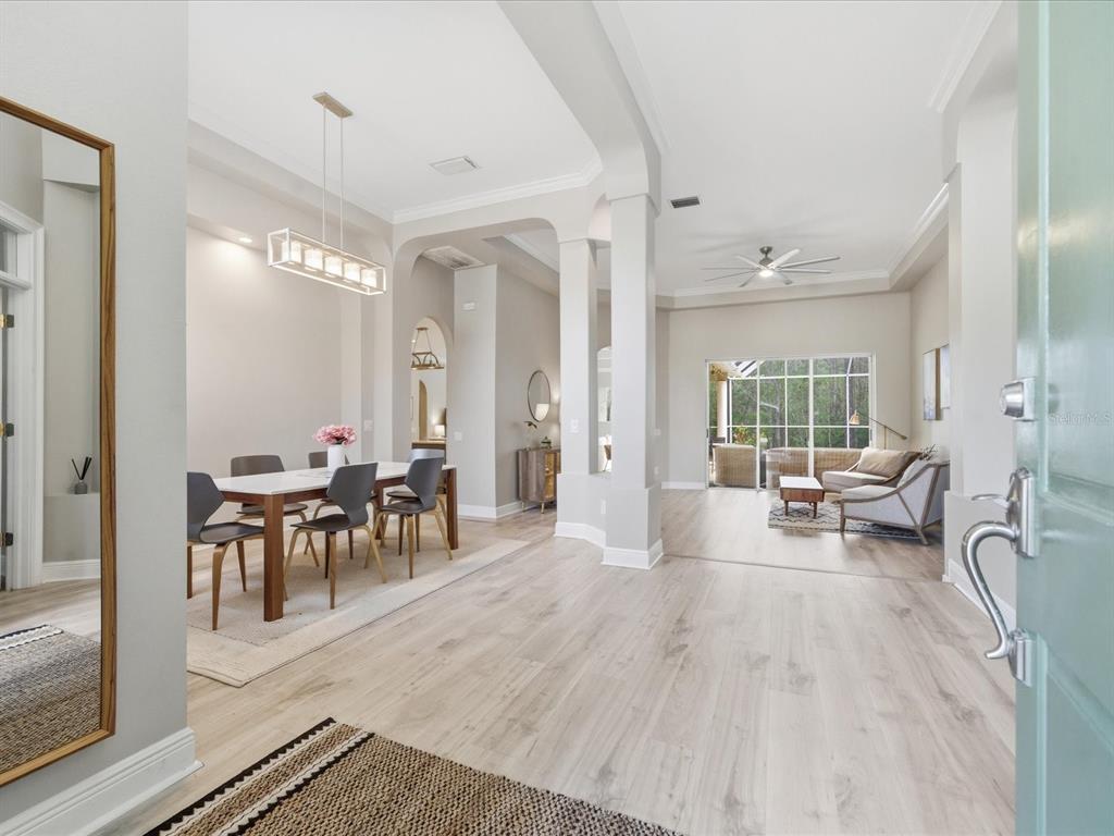 18931 Chaville Road Lutz, FL 33558 - Photo 6 of 78