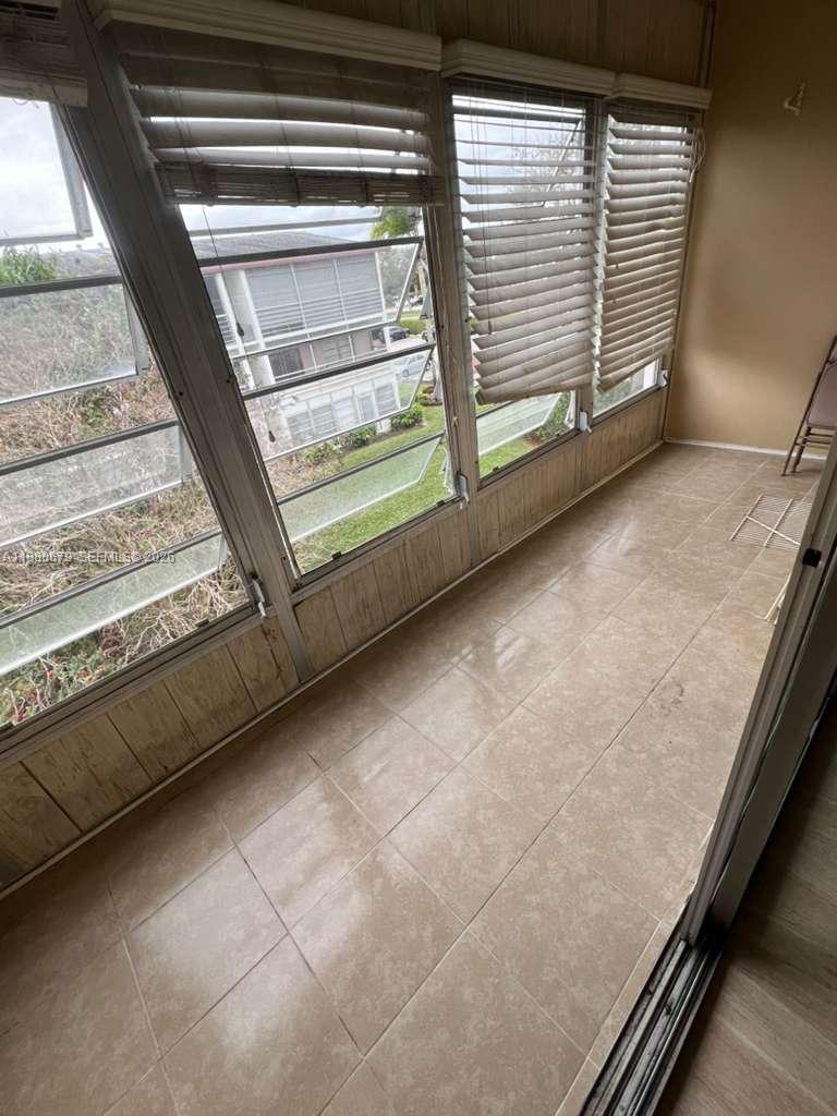 82 Fanshaw B, Unit 82 Boca Raton, FL 33434 - Photo 7 of 7 a view of a small space