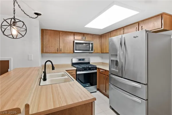 $129,900 | 3830 Desert Marina Drive, Unit 176, Laughlin, NV 89029