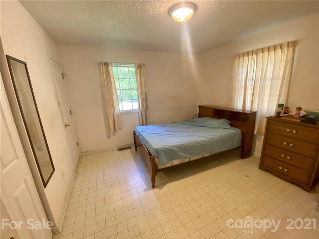 3914 Wolf Pond Road Monroe, NC 28112 - Photo 15 of 24 Gallery Image 15