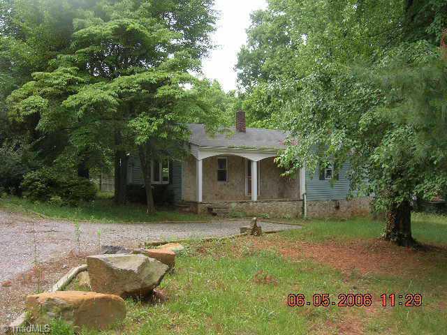 2130 Jamestown Road Winston-Salem, NC 27106 - Photo 1 of 1 Exterior Front.