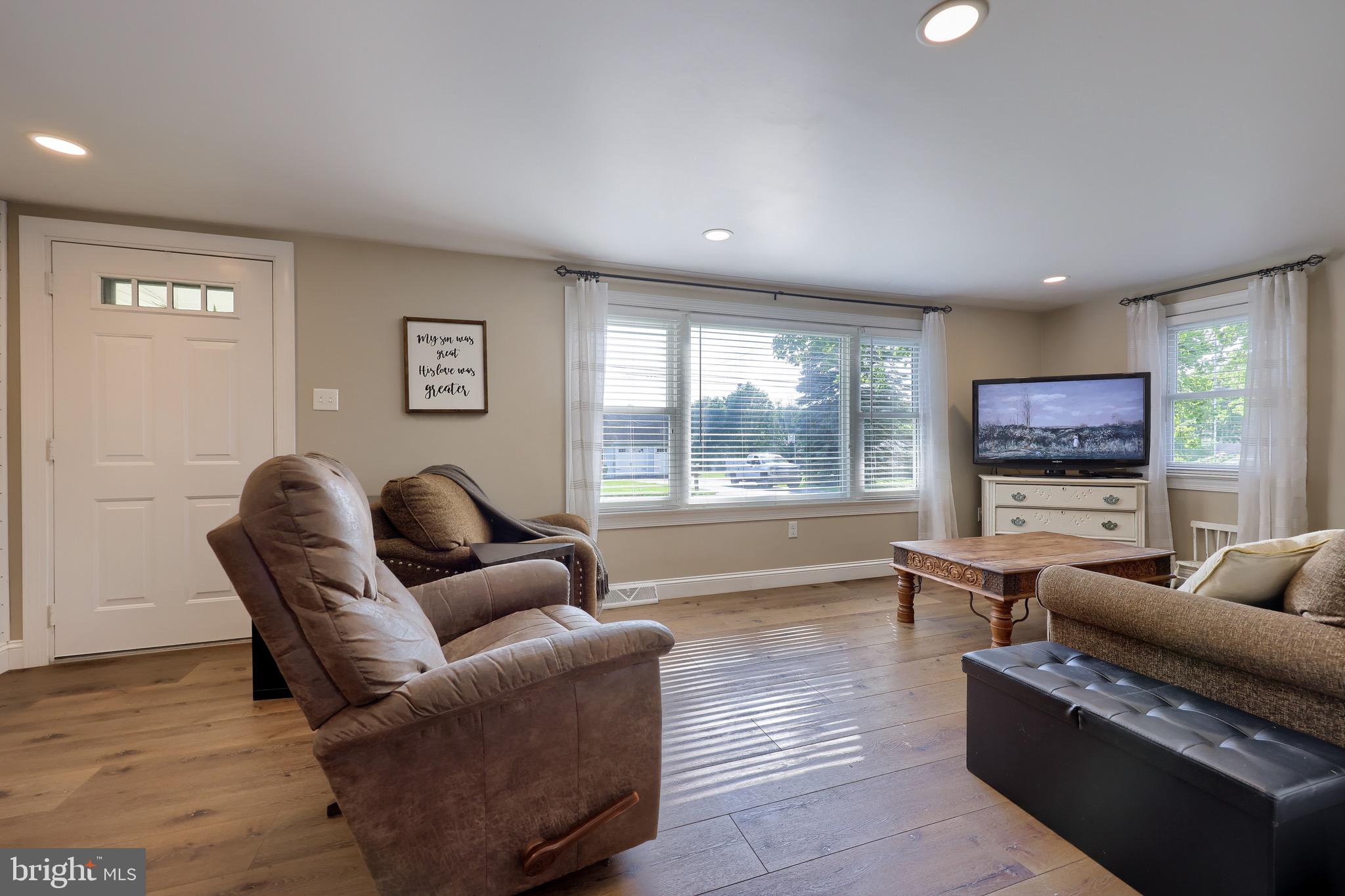1025 White Oak Road Denver, PA 17517 - Photo 9 of 55
