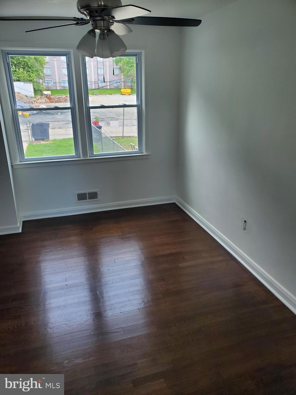 1534 Doolittle Road Baltimore, MD 21221 - Photo 13 of 18