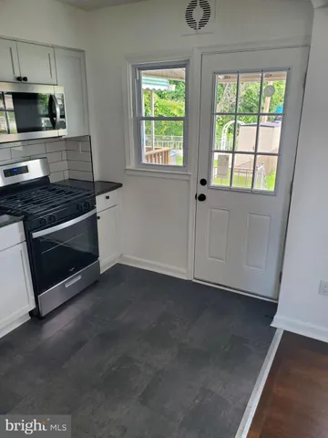 $1,800 | 1534 Doolittle Road, Baltimore, MD 21221