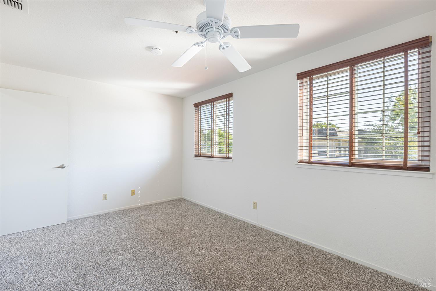 2773 Elks Way Napa, CA 94558 - Photo 28 of 39 a view of an empty room with a window