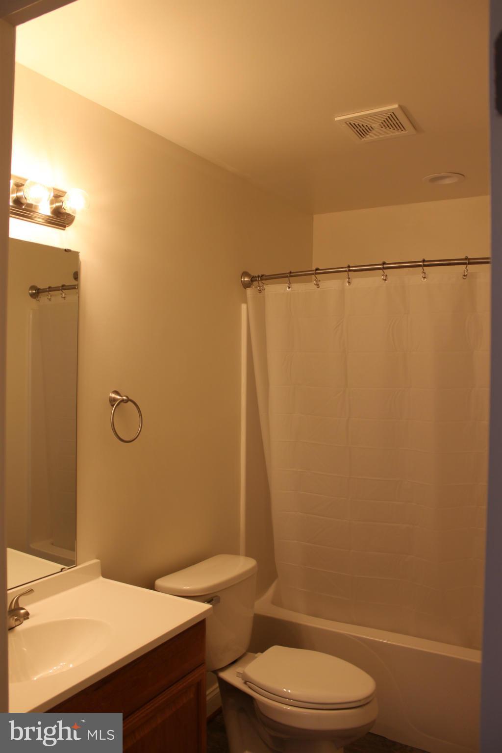 11636 Big Sandy Run Road Lusby, MD 20657 - Photo 16 of 30 Bath