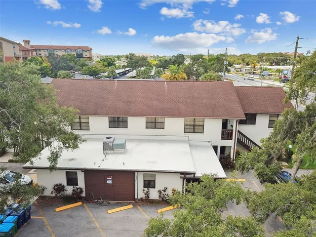 $1,695 | 8423 Seminole Boulevard, Unit 202, Seminole, FL 33772