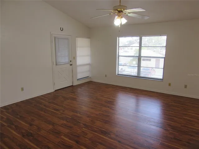 $1,695 | 8423 Seminole Boulevard, Unit 202, Seminole, FL 33772