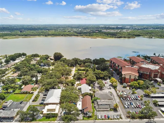 $1,695 | 8423 Seminole Boulevard, Unit 202, Seminole, FL 33772