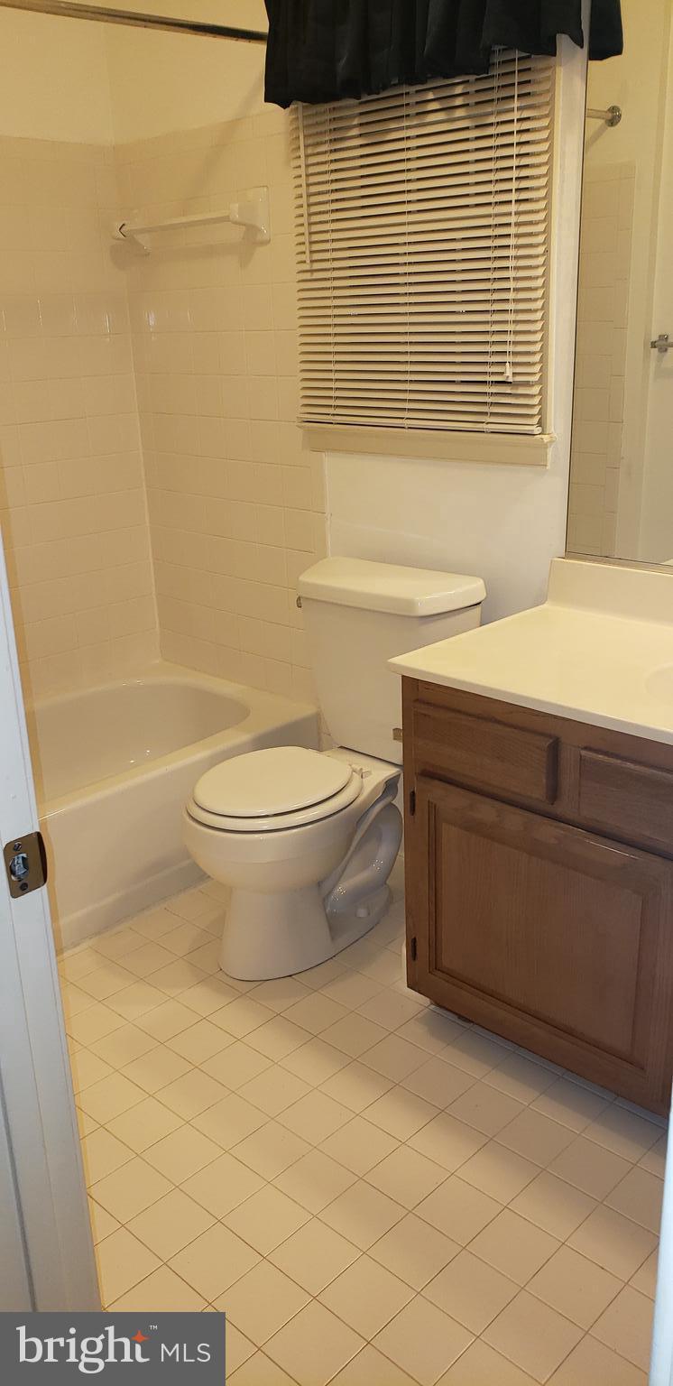 1317 Kingsbury Drive Bowie, MD 20721 - Photo 16 of 27 Full Bathroom