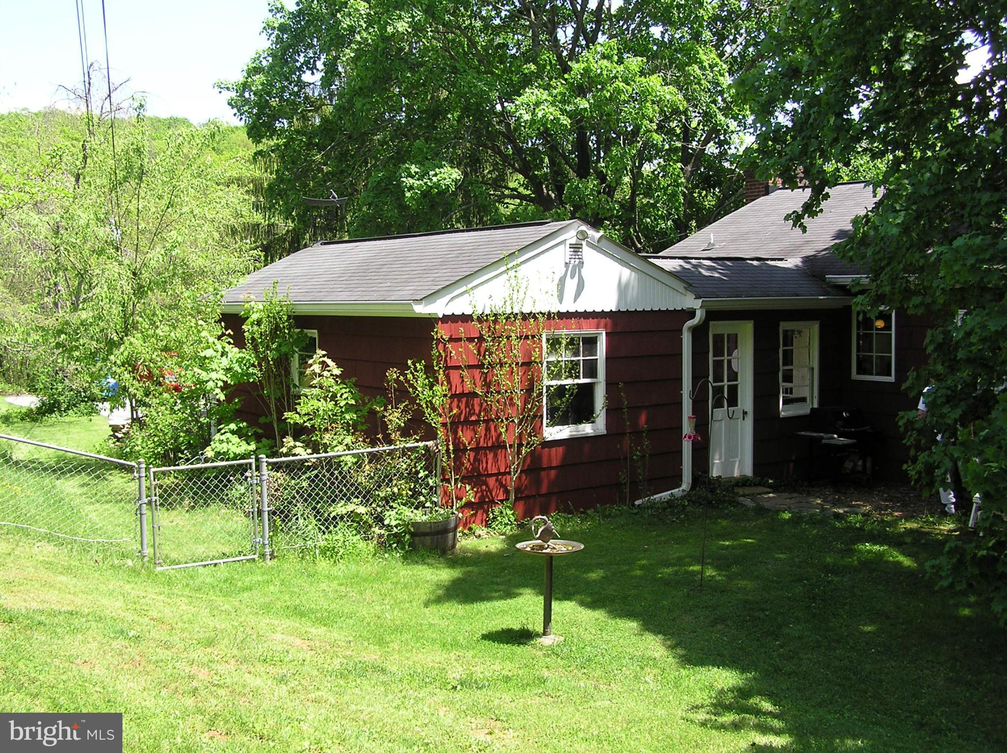 2200 Ridge Road Westminster, MD 21157 - Photo 11 of 21 Exterior (Rear)