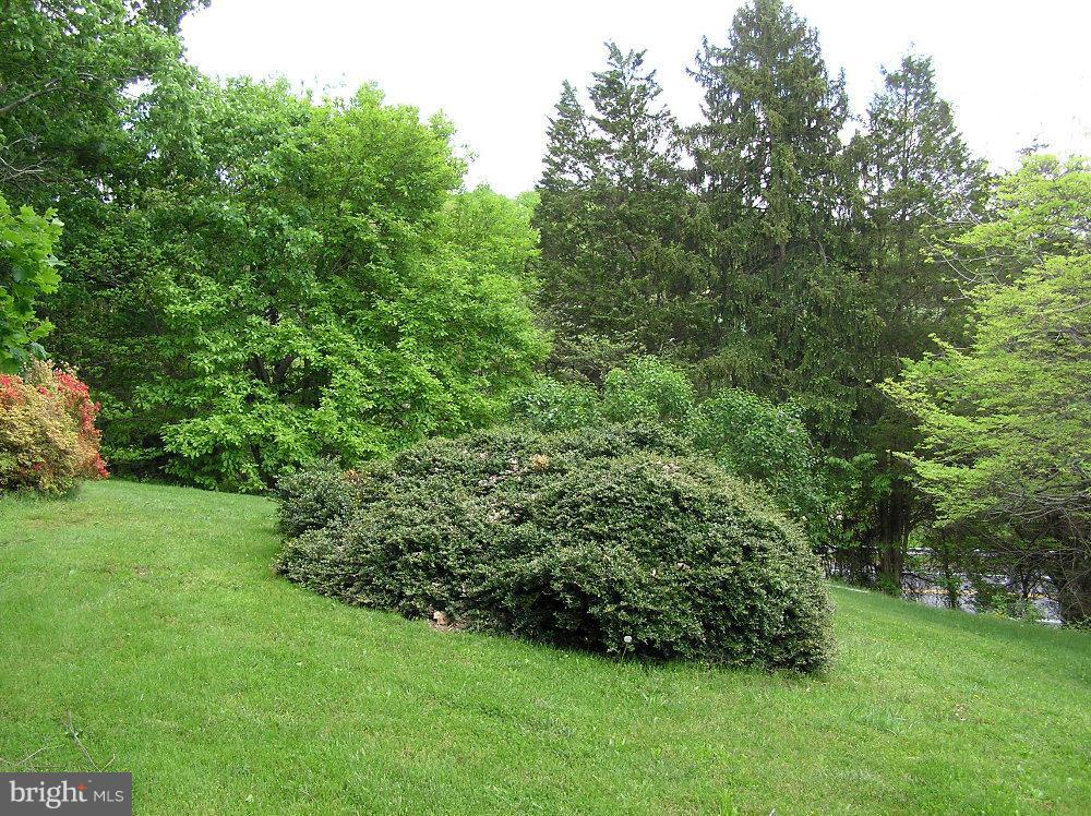 2200 Ridge Road Westminster, MD 21157 - Photo 3 of 21 View
