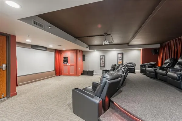 $399,900 | 600 Admiral Boulevard, Unit 1505, Kansas City, MO 64106
