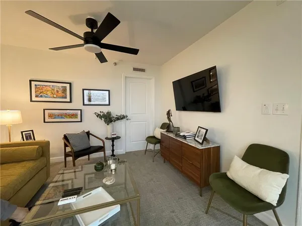 $399,900 | 600 Admiral Boulevard, Unit 1505, Kansas City, MO 64106