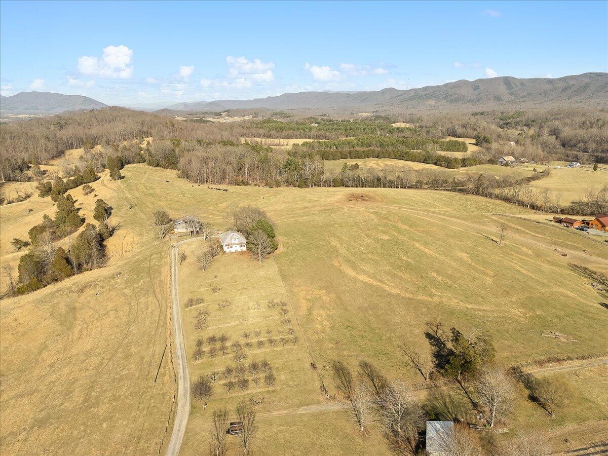 360 Maple Ridge Lane Fincastle, VA 24090 - Photo 60 of 77 60-360 Maple Ridge Ln_60