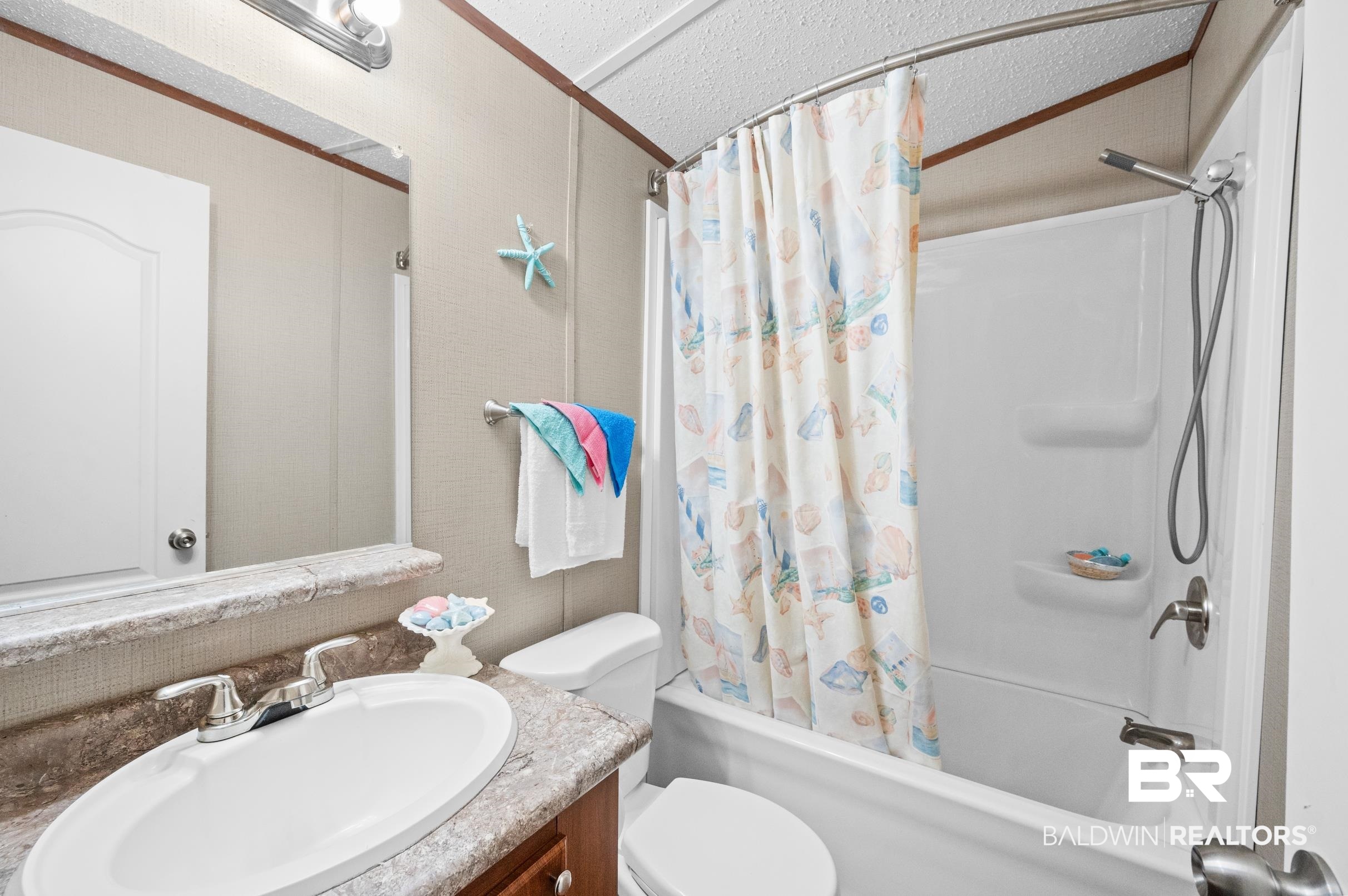 1417 Ridgewood Drive Lillian, AL 36549 - Photo 17 of 39