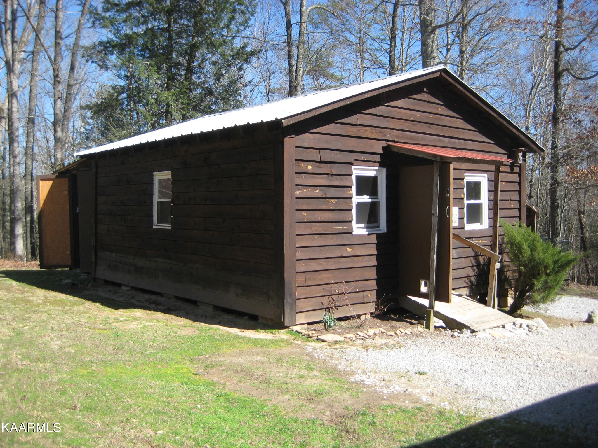 407 Joe Barnett Road Jamestown, TN 38556 - Photo 7 of 30 Gallery Image 7