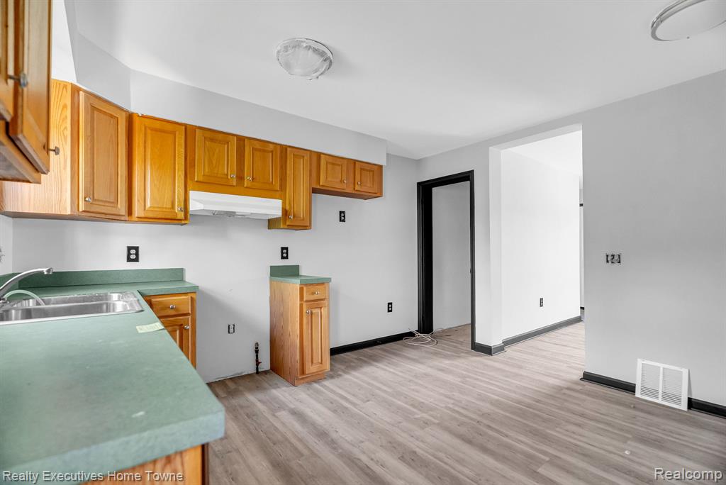 415 Hilton Road Ferndale, MI 48220 - Photo 21 of 76 Gallery Image 21
