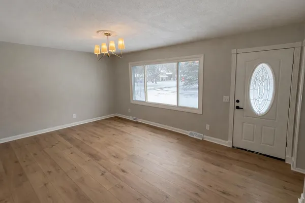 $280,500 | 233 Washington Avenue, Plainwell, MI 49080