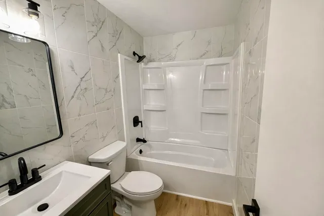 $280,000 | 233 Washington Avenue, Plainwell, MI 49080