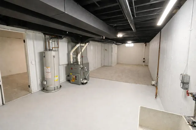 $280,000 | 233 Washington Avenue, Plainwell, MI 49080