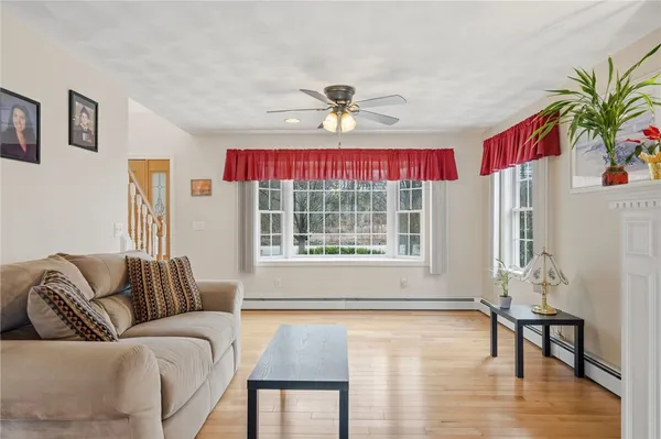 $899,900 | 143 Trimtown Road, Scituate, RI 02857