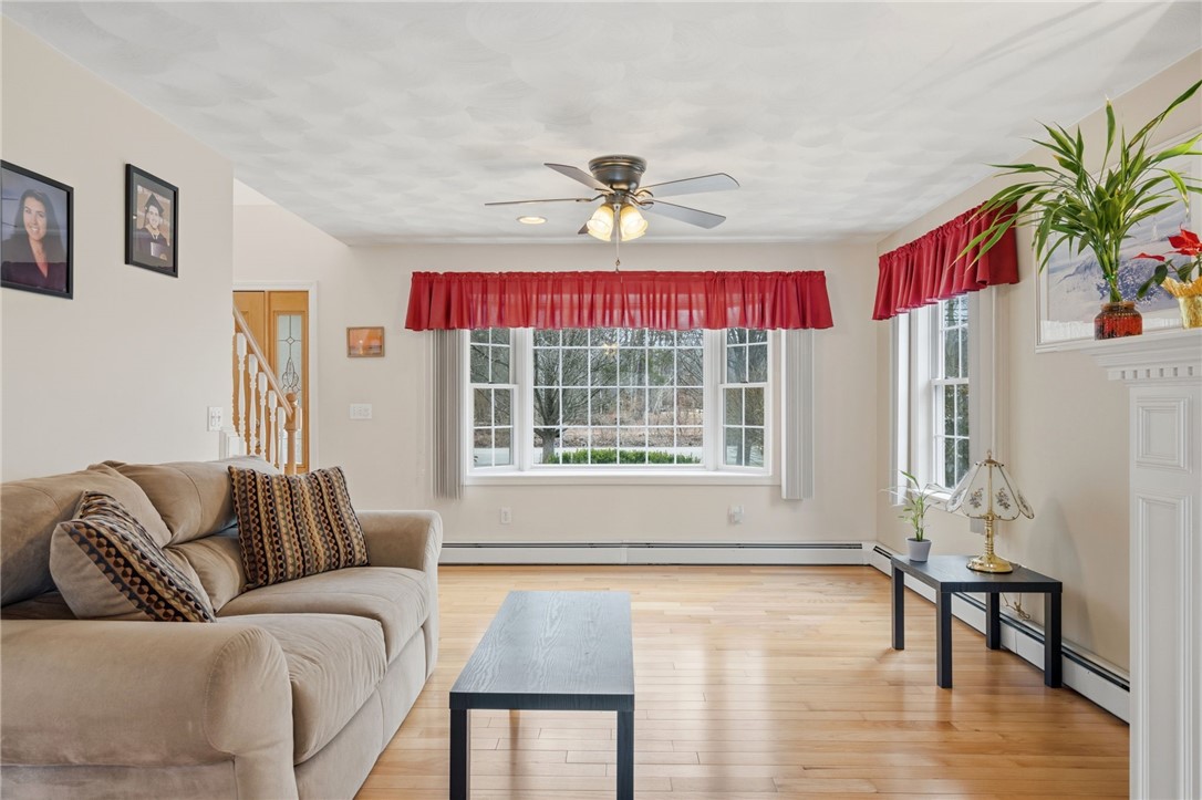 143 Trimtown Road Scituate, RI 02857 - Photo 13 of 45