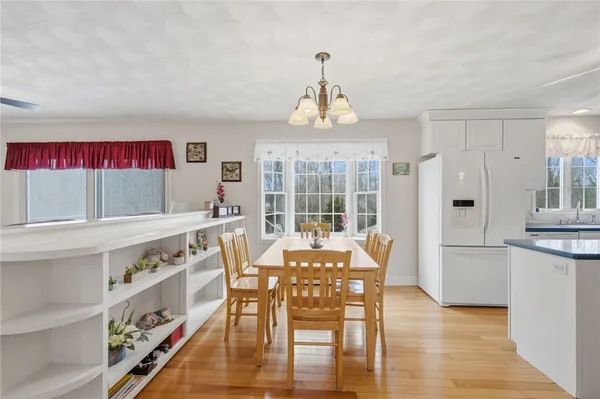$899,900 | 143 Trimtown Road, Scituate, RI 02857