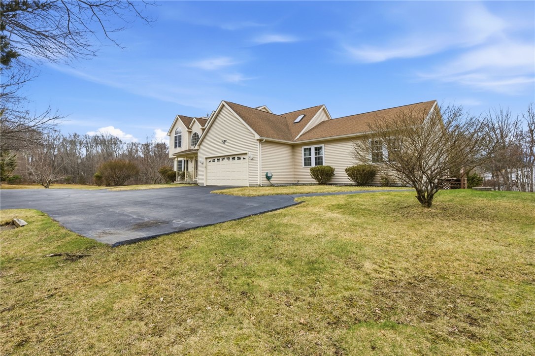 143 Trimtown Road Scituate, RI 02857 - Photo 4 of 45 front