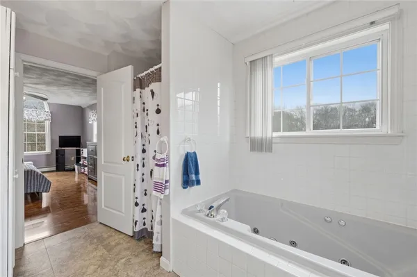 $899,900 | 143 Trimtown Road, Scituate, RI 02857