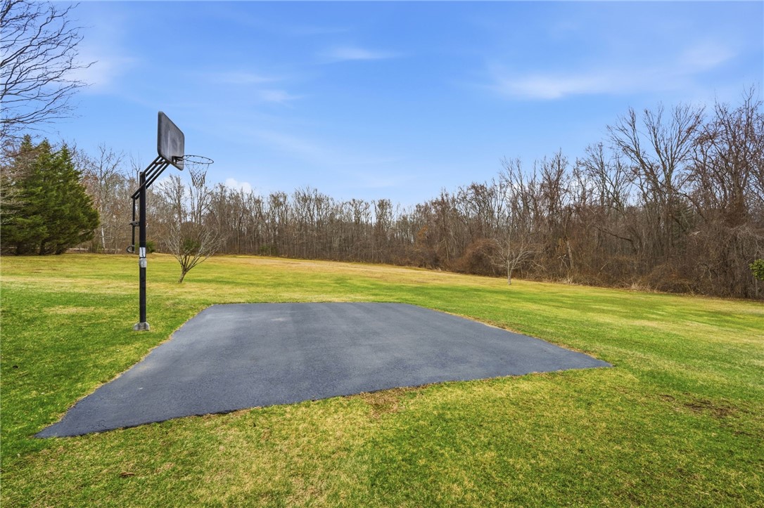 143 Trimtown Road Scituate, RI 02857 - Photo 6 of 45 basketball net