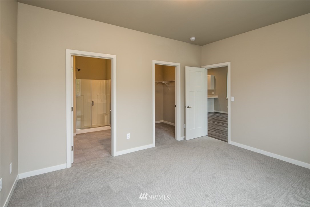 2077 Roxy Loop Ferndale, WA 98248 - Photo 11 of 31 Gallery Image 11