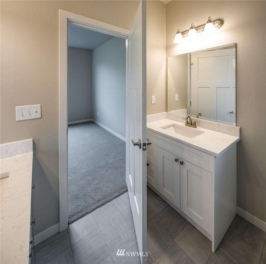2077 Roxy Loop Ferndale, WA 98248 - Photo 14 of 31 Gallery Image 14