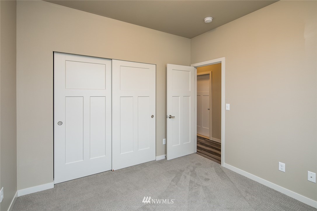 2077 Roxy Loop Ferndale, WA 98248 - Photo 16 of 31 Gallery Image 16